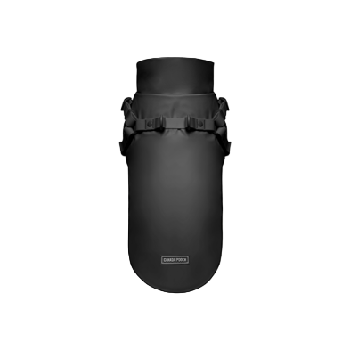 Canada Pooch® Imperméable avec harnais - Noir - Grandeur 26