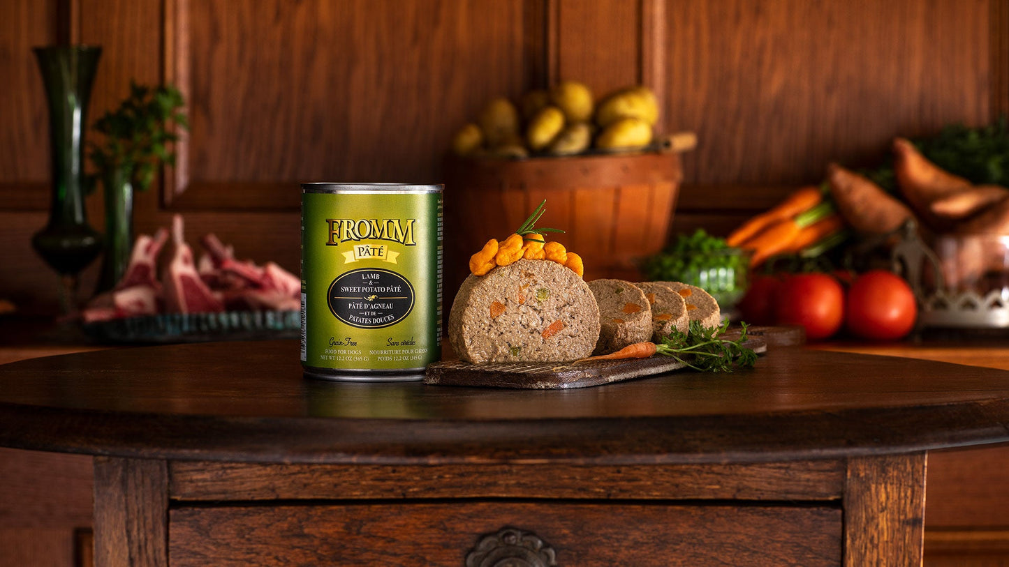 Nourriture En Conserve Pour Chien *Agneau et Patates Douces Pâté* - Fromm